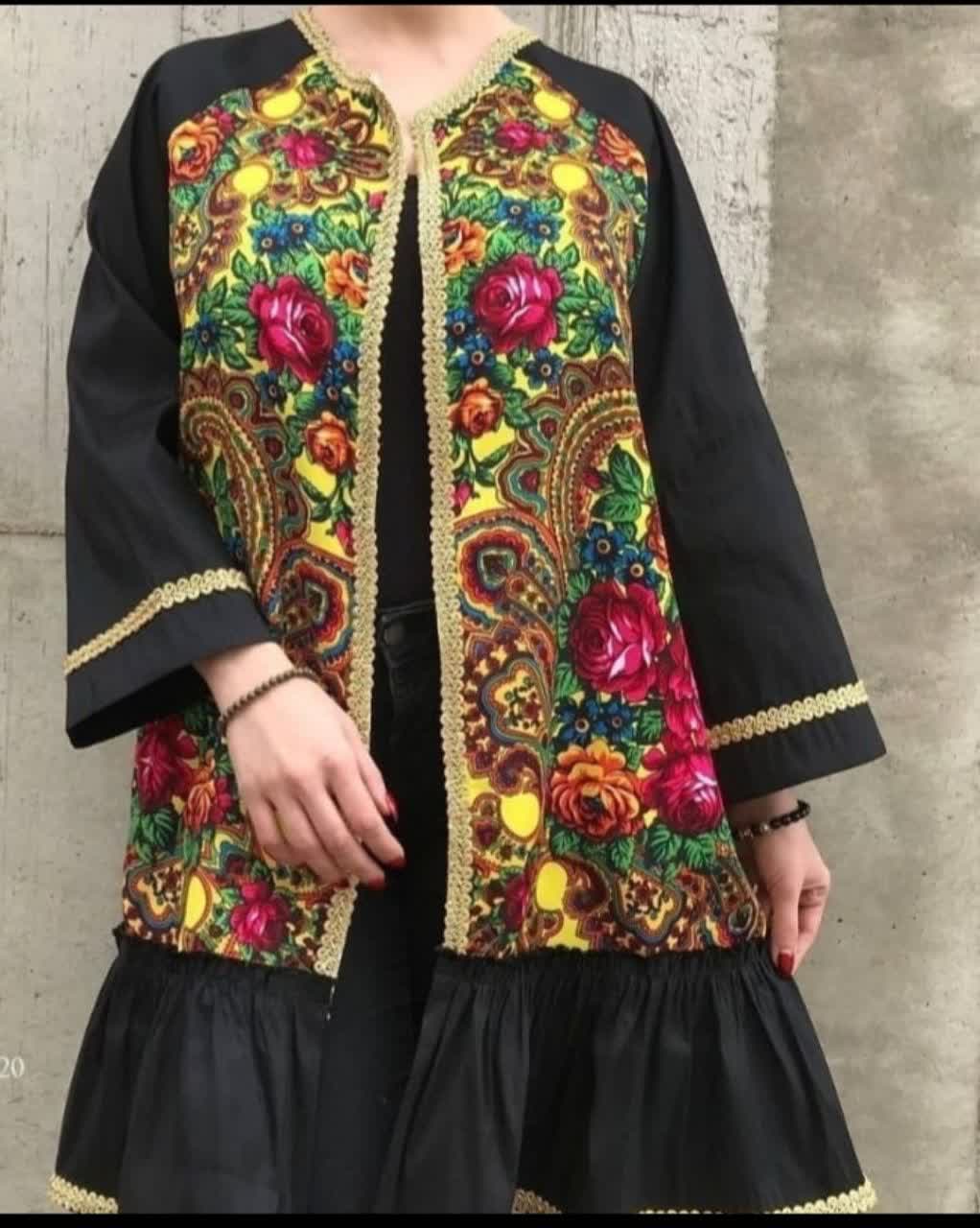 مانتو سنتی تافته